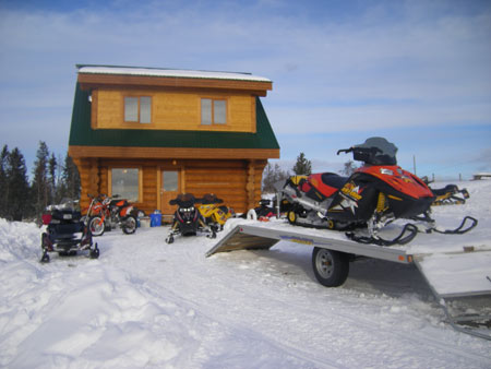 small-cabin-winter08